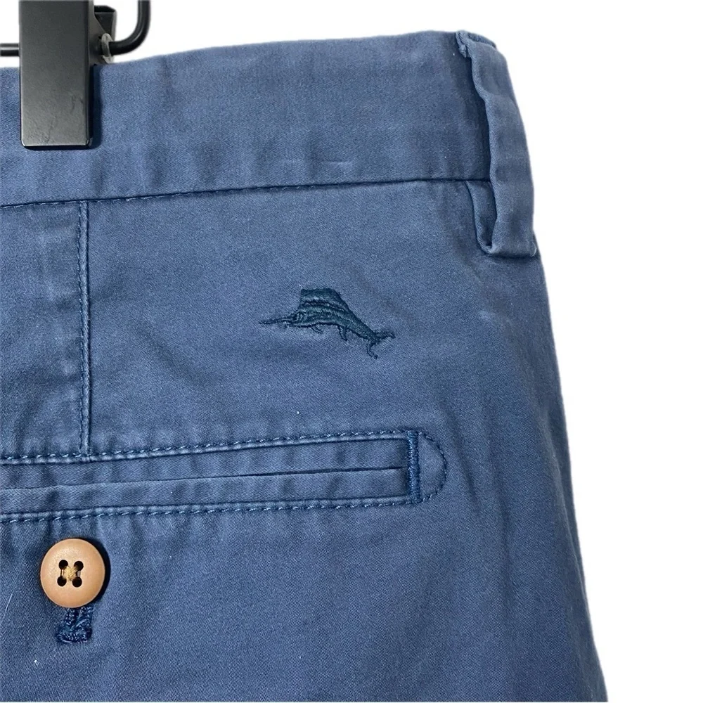 Tommy Bahama Boracay 10” Bermuda Shorts Size‎ 38 in Blue Vacation Summer Resort